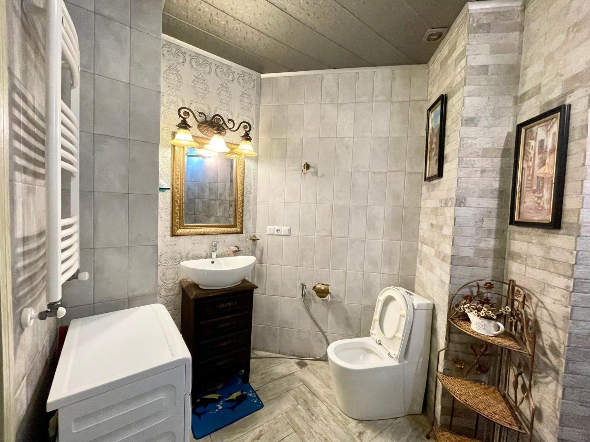 Central Apartment Tbilisi Luaran gambar